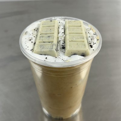 16oz Hershey’s Cookies “N’ Creme