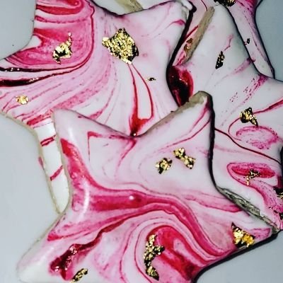 Marbled Royal Icing Cookies W/edible gold Leaf