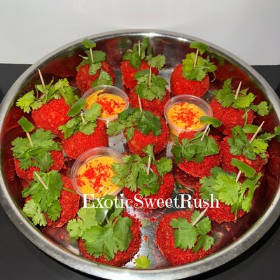 Mini Stuffed Hot Cheeto Balls (Party Tray)