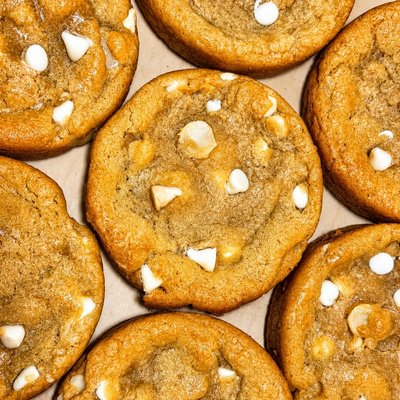 White Chocolate Macadamia Nut Cookie