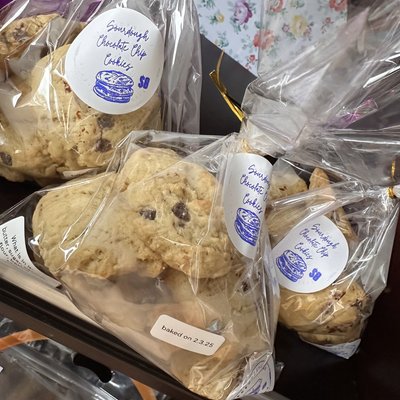 Choc Chip Sourdough Cookies
