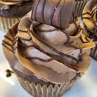 Hazelnut Filled Cupcake