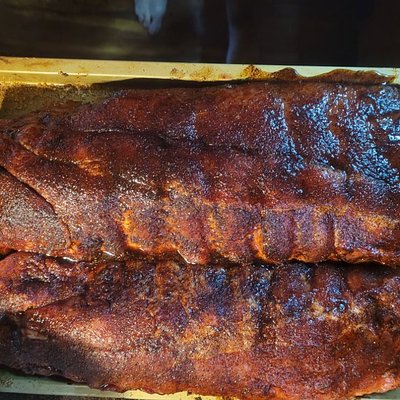 Mouth-Watering Bbq Smoked Ribs (1/2 Rack)