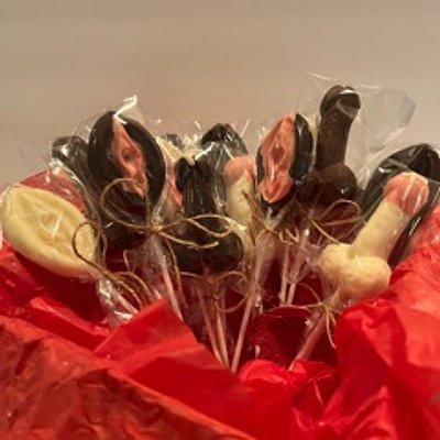 PENIS CHOCOLATE POPS