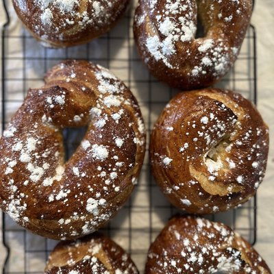 French Toast Bagels - Dozen