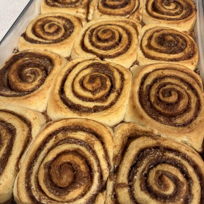 WhipHouze Cinnamon Roll 6-Pack