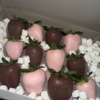 8 count chocolate covered strawberries 