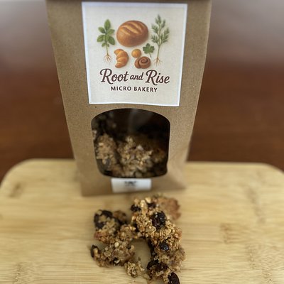 Maple Cinnamon Raisin Granola