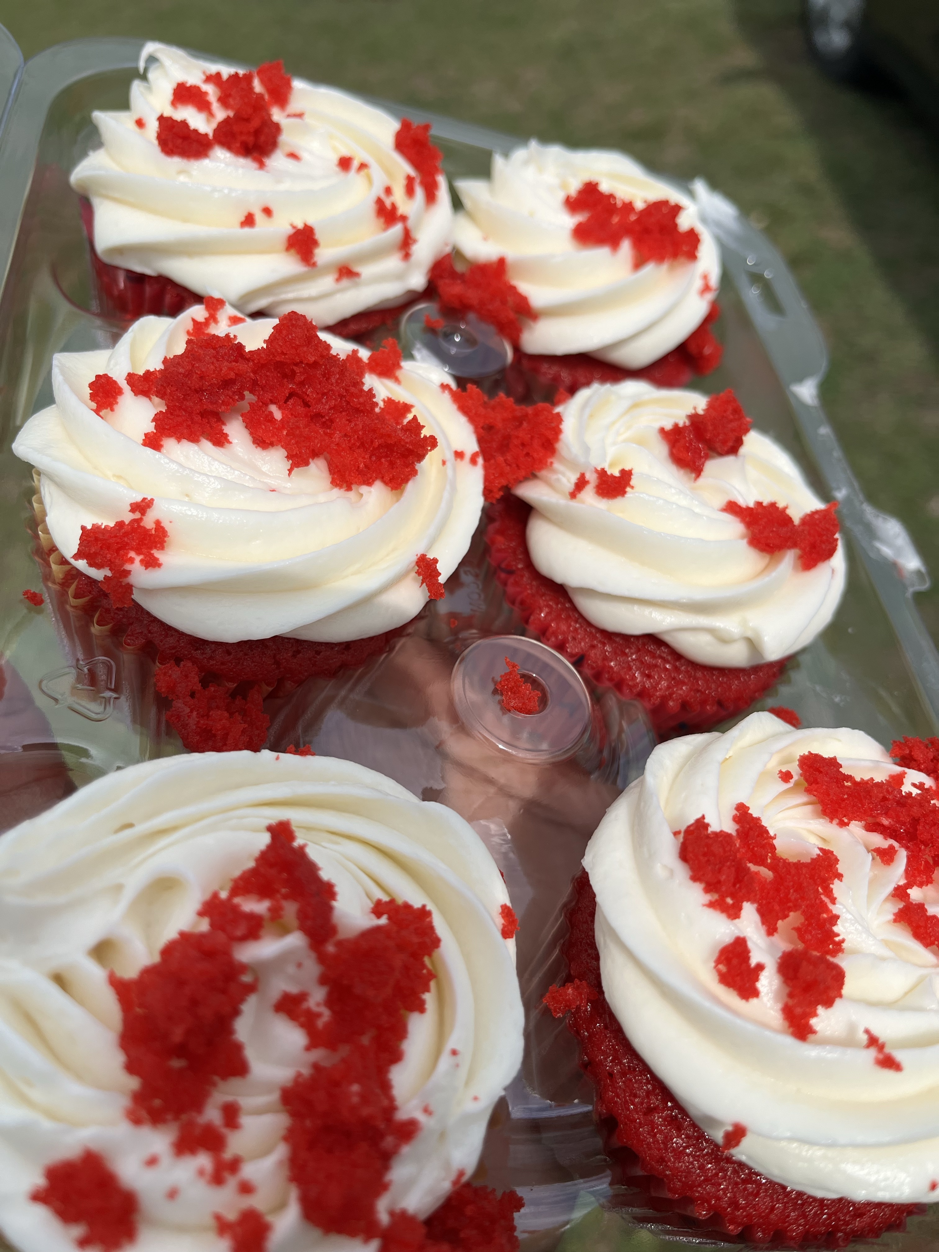 Cupcakes(dozen)