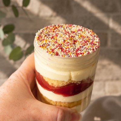 Dot Cakes (Box of 2)