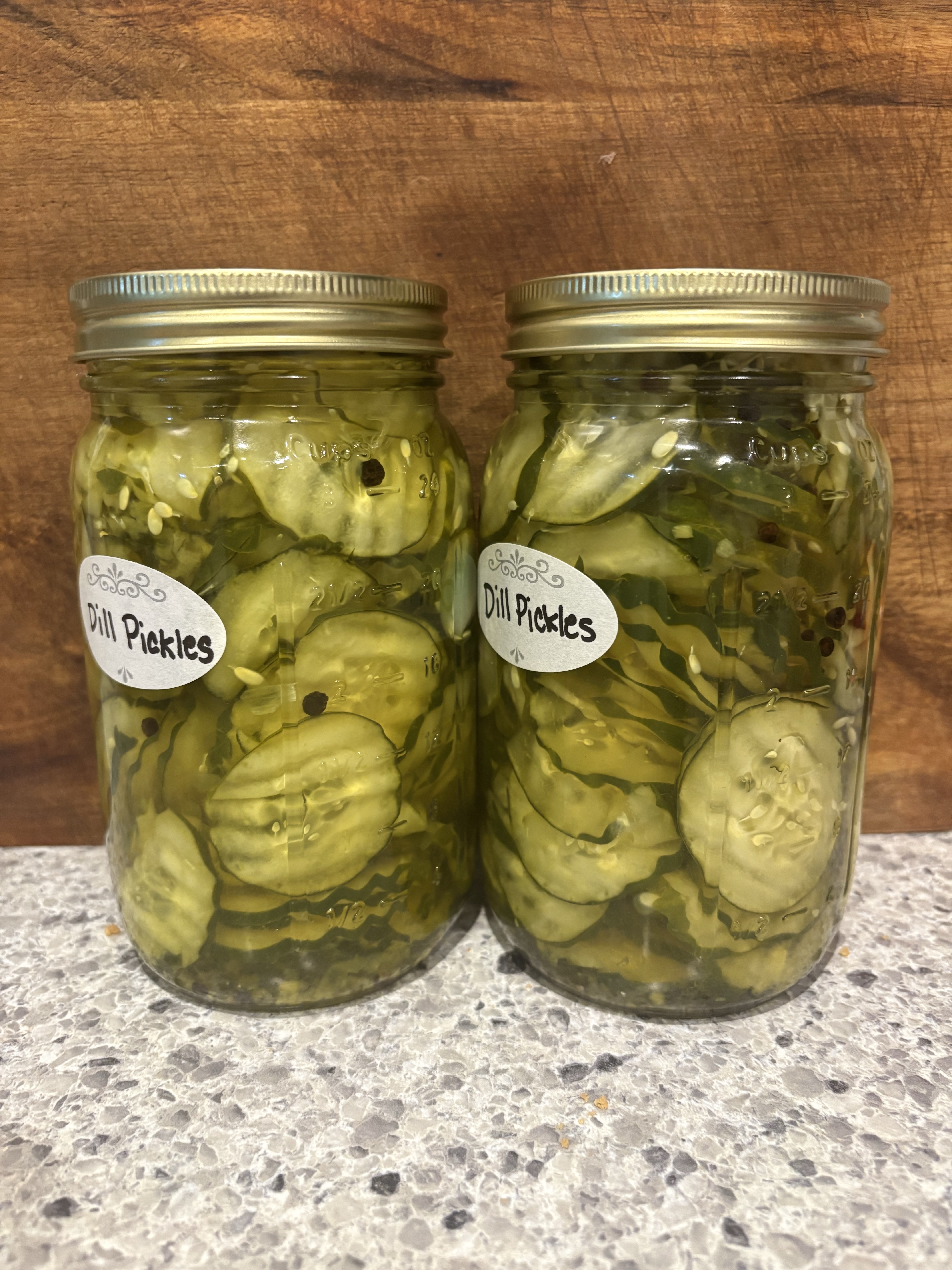 Dill Pickles (Quart) 