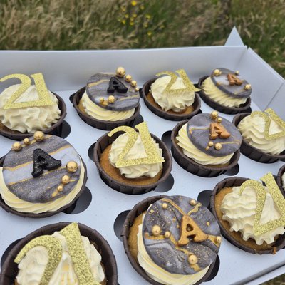 Cupcakes ×12