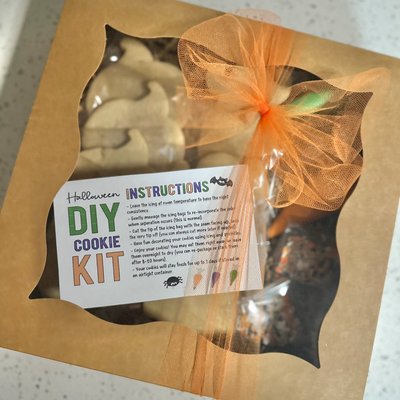 Seasonal Cookie Kits (1 Dozen)