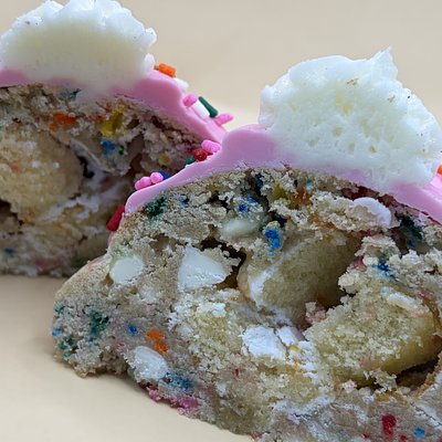  Birthday Cake Stuffed Cookie
