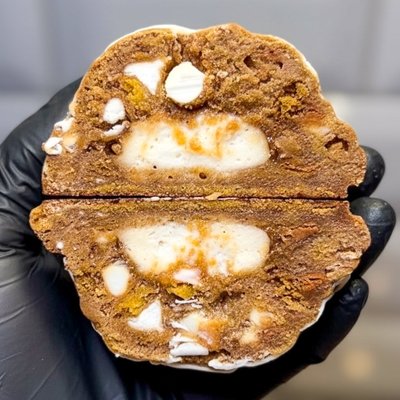 Past Flavor - View Only🥲: Pumpkin Cookie Butter Cheesecake 🎃 