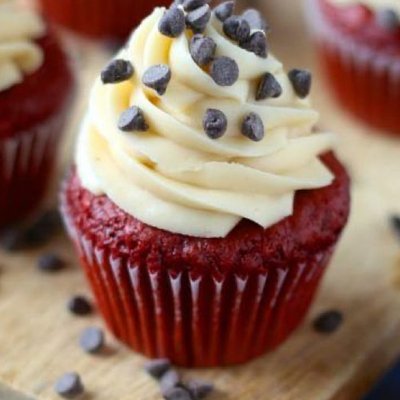 Red Velvet Chocolate Chip