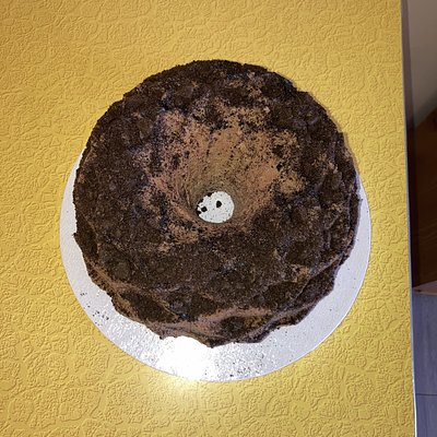 Lush Strawberry Oreo Full-Size Sculpted Bundt