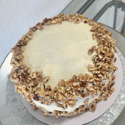 8in Carrot Cake 