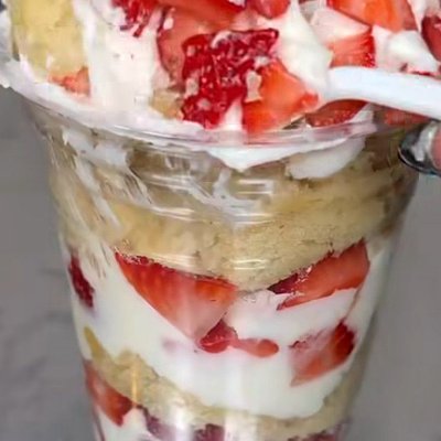 Strawberry Cheesecake Cup