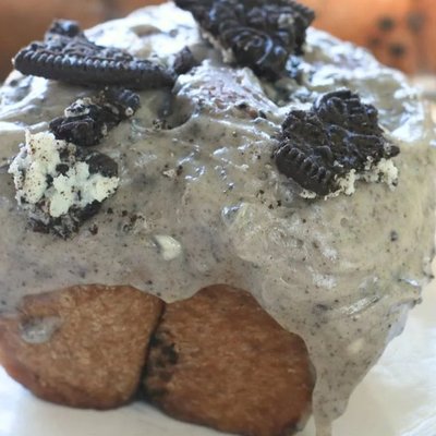 Cookies And Cream Sourdough Roll 2 Count