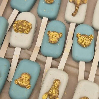 Mini Cakesicles 