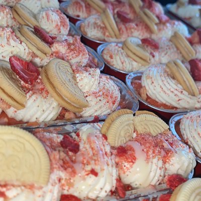 Strawberry Tres Leches Cake🍓🥛