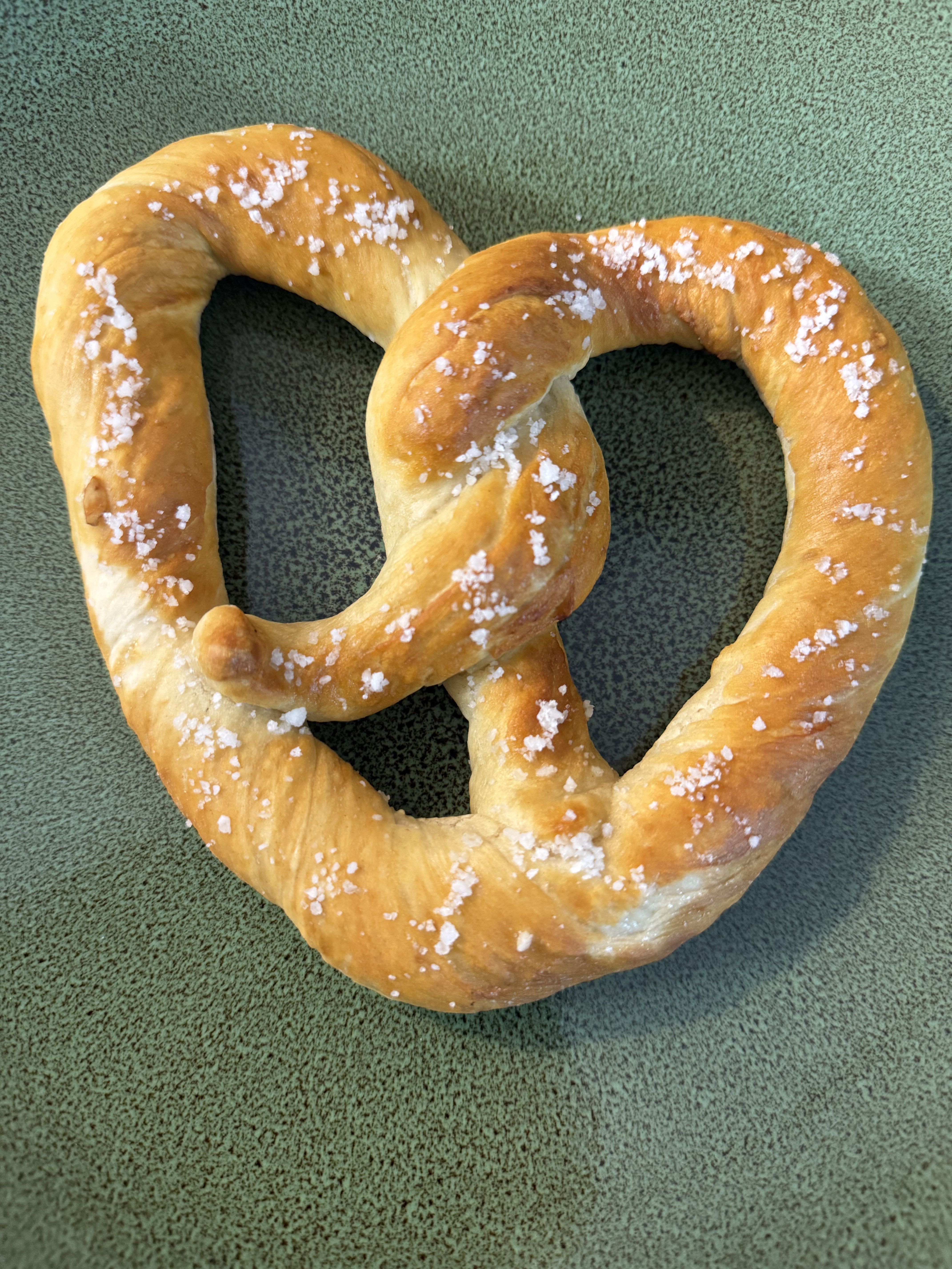 Giant Soft Pretzels 