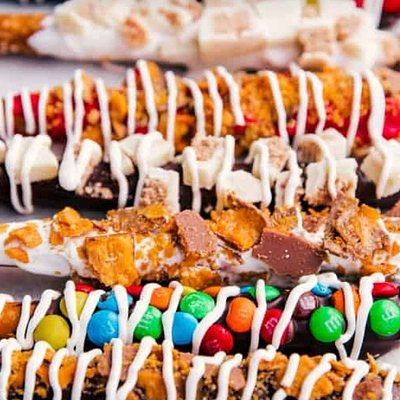 Dipped Pretzel Rods-Gourmet 