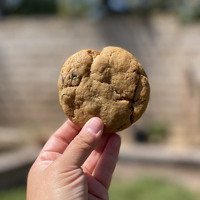 Chocolate Chip Cookies (1/2 Dozen)