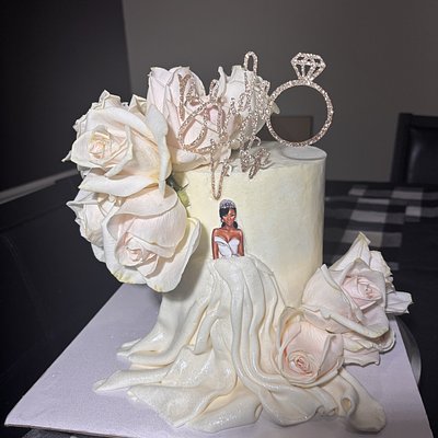 Custom Round Or Heart 6in Cake 