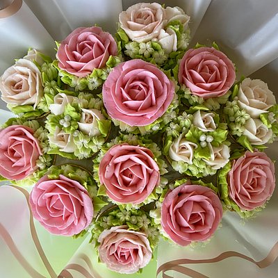 14 Cupcake Bouquet
