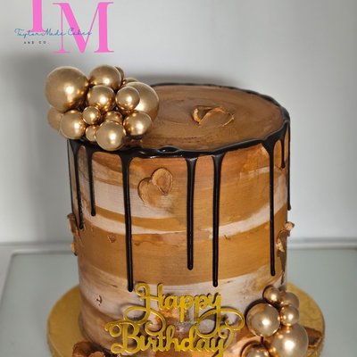 7in Tall Buttercream Cake 