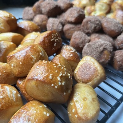 Sourdough Pretzel Bites - Large (60pcs)