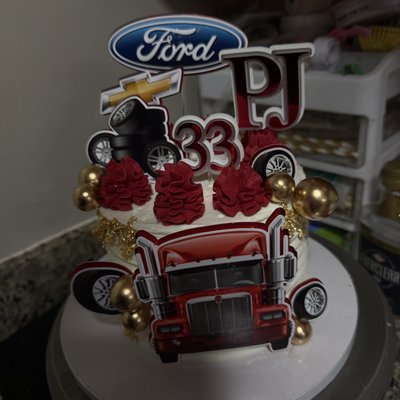 6in Round Cake 