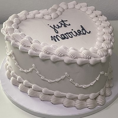 10” Cake