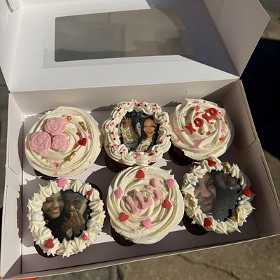 6 Custom Kupkakes (With Edible Images)