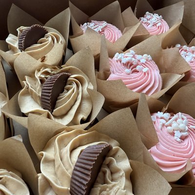 Gourmet Cupcakes by the Dozen