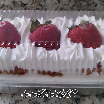 Jumbo Strawberry Shortcake 