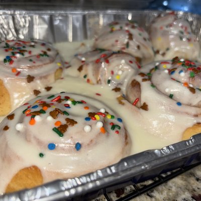 Cinnamon Rolls 1/2 Dozen