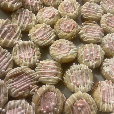 Strawberry Cookie Cup (per dozen)