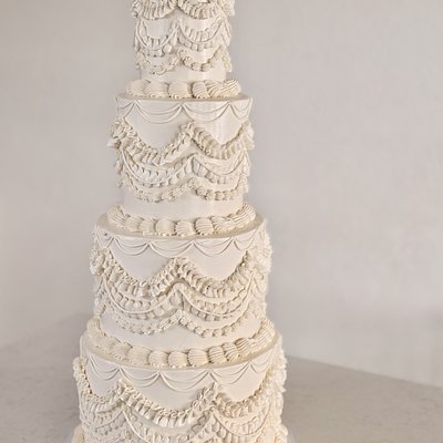Four Tier (10”+8”+6”+4”)