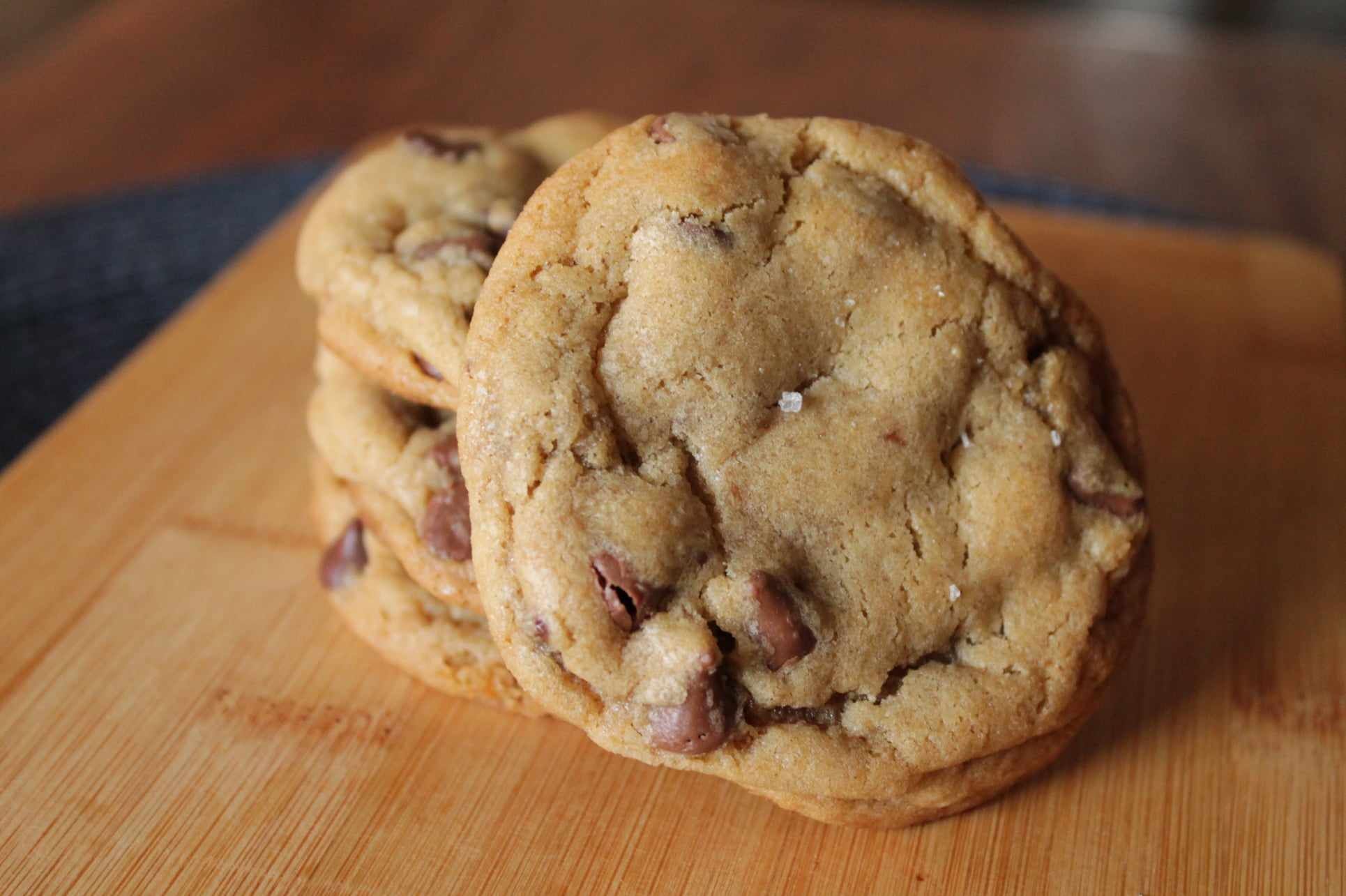 12 Chocolate Chip Cookies