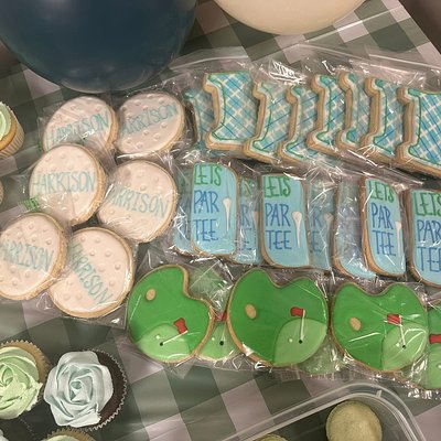 Sugar Cookies With Royal Icing