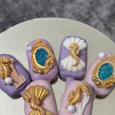 Cakesicles