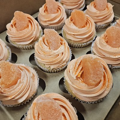  6 Orange Cream Sickle Cupcakes