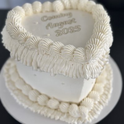 Luxe Heart Confection           (10”)