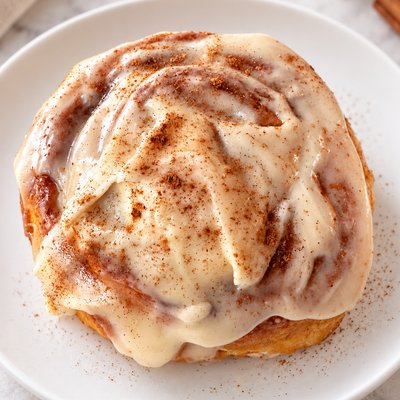 Sourdough Pumpkin Cinnamon Rolls