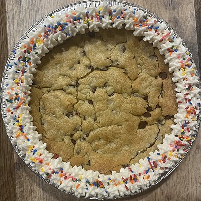 Basic Chocolate Chip Cookie Cake