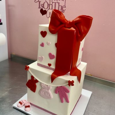 Small 2 Tier Celebration Cake SQUARE 6” 8” Serves 40