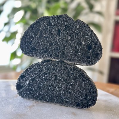Black Sourdough (Charcoal)